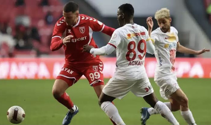Sezonun Samsunspor flaş ekibi kritik maçına çıkıyor: Samsunspor – Kayserispor karşılaşması saat kaçta, hangi kanalda yayınlanacak? Maçı canlı izle