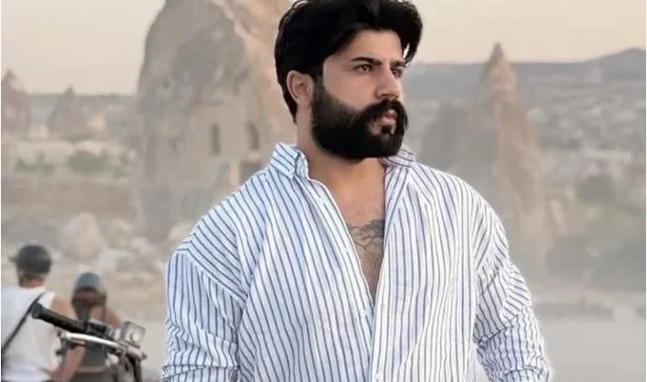 Sosyal medya fenomenine kalaşnikoflu saldırı