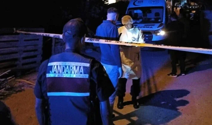 Kırşehir’de evlat dehşeti! Anne ve babasını öldürdü, 2 akrabasıda yaraladı