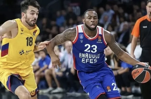 THY Euroleague yeni sezonu Anadolu Efes açıyor: Anadolu Efes – Maccabi Tel Aviv karşılaşması saat kaçta başlayacak, hangi kanaldan yayınlanacak? Maçı canlı izle