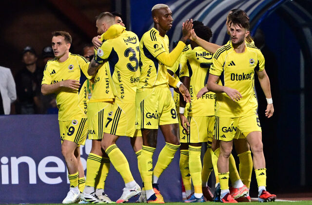 Fenerbahçe, Avrupa Ligi’nde ilk maçını çıkıyor: Dinamo Zagreb – Fenerbahçe karşılaşması saat kaçta başlayacak, hangi kanaldan yayınlanacak? Maçı canlı izle