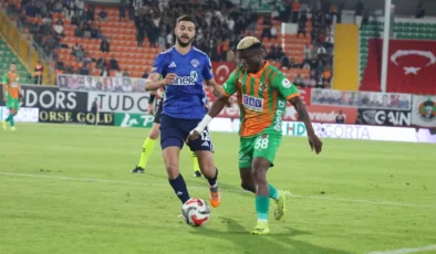 Kasımpaşa’da kritik mücadelede başlıyor: Kasımpaşa – Alanyaspor karşılaşması saat kaçta başlayacak, hangi kanaldan yayınlanacak? Maçı canlı izle