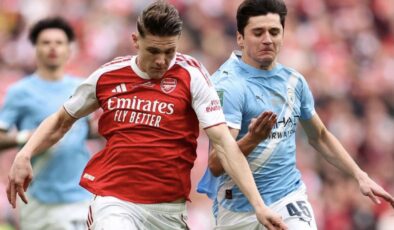 Premier Lig’de şampiyonluğun rengi belli oluyor: Manchester City – Arsenal karşılaşması saat kaçta başlayacak, hangi kanaldan yayınlanacak? Maçı canlı izle