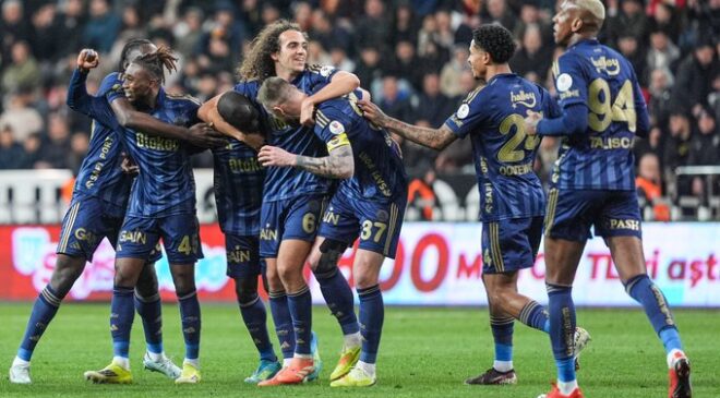 Fenerbahçe liderlik maçına çıkıyor: Fenerbahçe – Çaykur Rizespor karşılaşması saat kaçta başlayacak, hangi kanaldan yayınlanacak? Maçı canlı izle