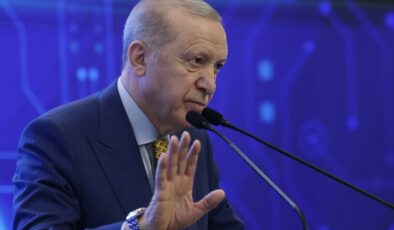Erdoğan: CHP’nin düşürüldüğü perperişan hallerden üzüntü duyuyoruz
