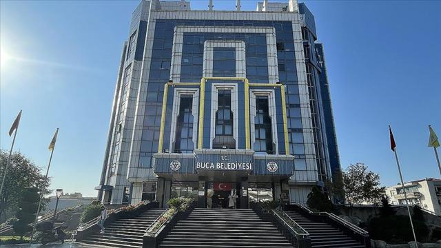 CHP’li İzmir Buca Belediyesi’ne yolsuzluk ve rüşvet operasyonu
