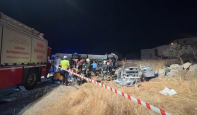 Gaziantep’te feci kaza! İlk belirlemelere göre 7 kişi hayatını kaybetti, bir çoğu ağır 13 kişi yaralandı