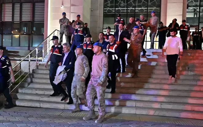AK Partili belediyenin imar müdüründe servet çıktı!