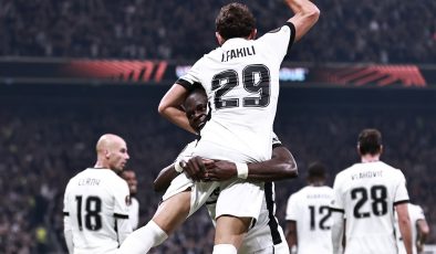 Dolmabahçe’de zorlu mücadele başlıyor: Beşiktaş – Kocaelispor karşılaşması saat kaçta başlayacak, hangi kanaldan yayınlanacak? Maçı canlı izle