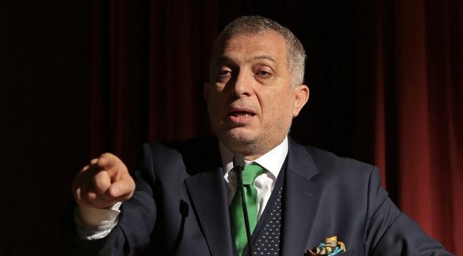Ölü taklidi yapmayın! Ya hesap verin ya derhal istifa edin!