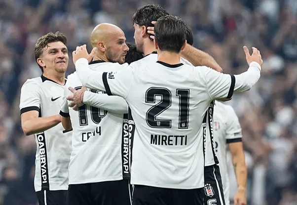 Kara Kartal, Avrupa’da liderlik peşinde: Beşiktaş – Crystal Palas karşılaşması saat kaçta başlayacak, hangi kanaldan yayınlanacak? Maçı canlı izle