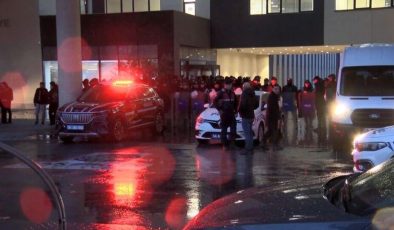 Bakırköy belediyesine yolsuzluk, rüşvet operasyonu: Aralarında başkan yardımcıları ve meclis üyelerininde bulunduğu 68 kişiye gözaltı kararı verildi