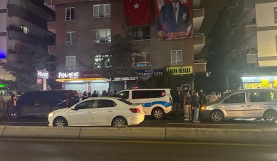 19 yaşındaki kızını ve 53 yaşındaki arkadaşını öldürdü!